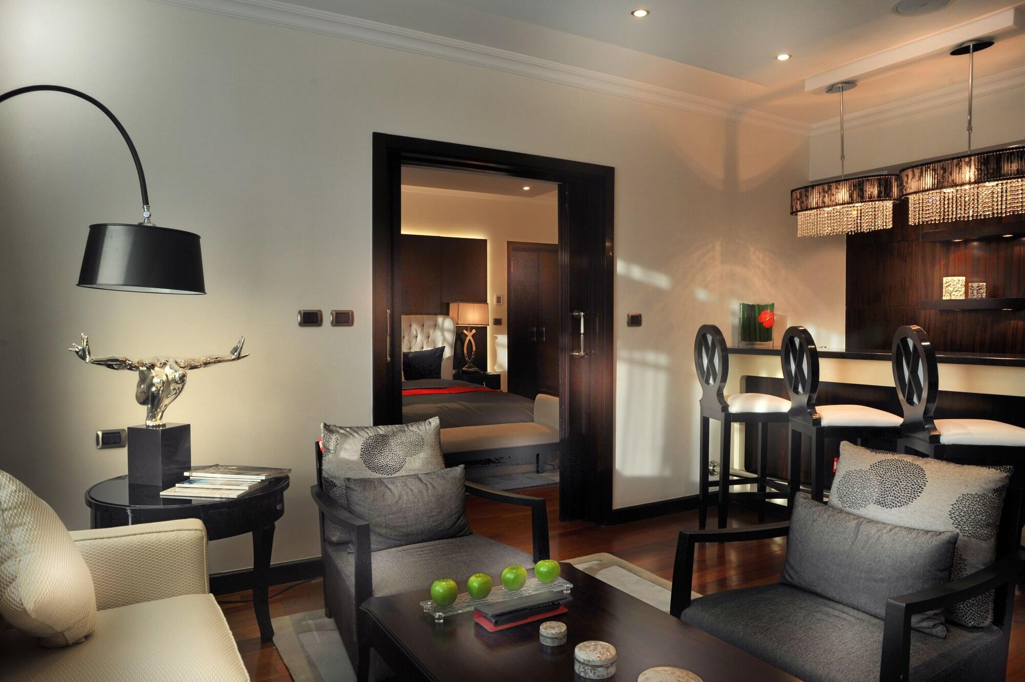 Sun City Hotel - The Gabriel Cairo Exterior foto A suite at the Mandarin Oriental, London