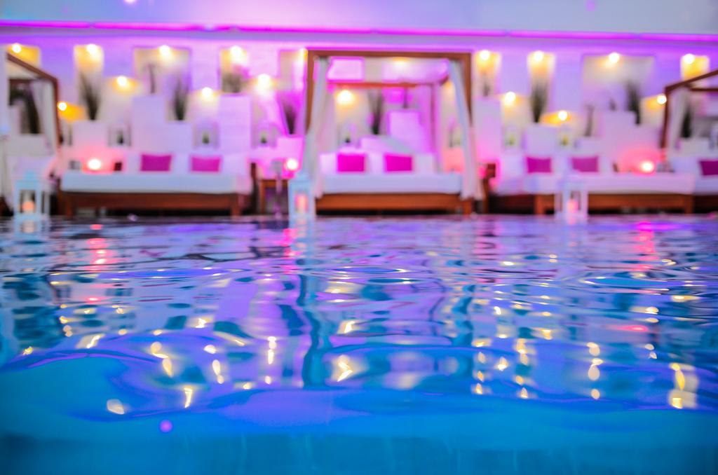 Sun City Hotel - The Gabriel Cairo Exterior foto The pool at the hotel