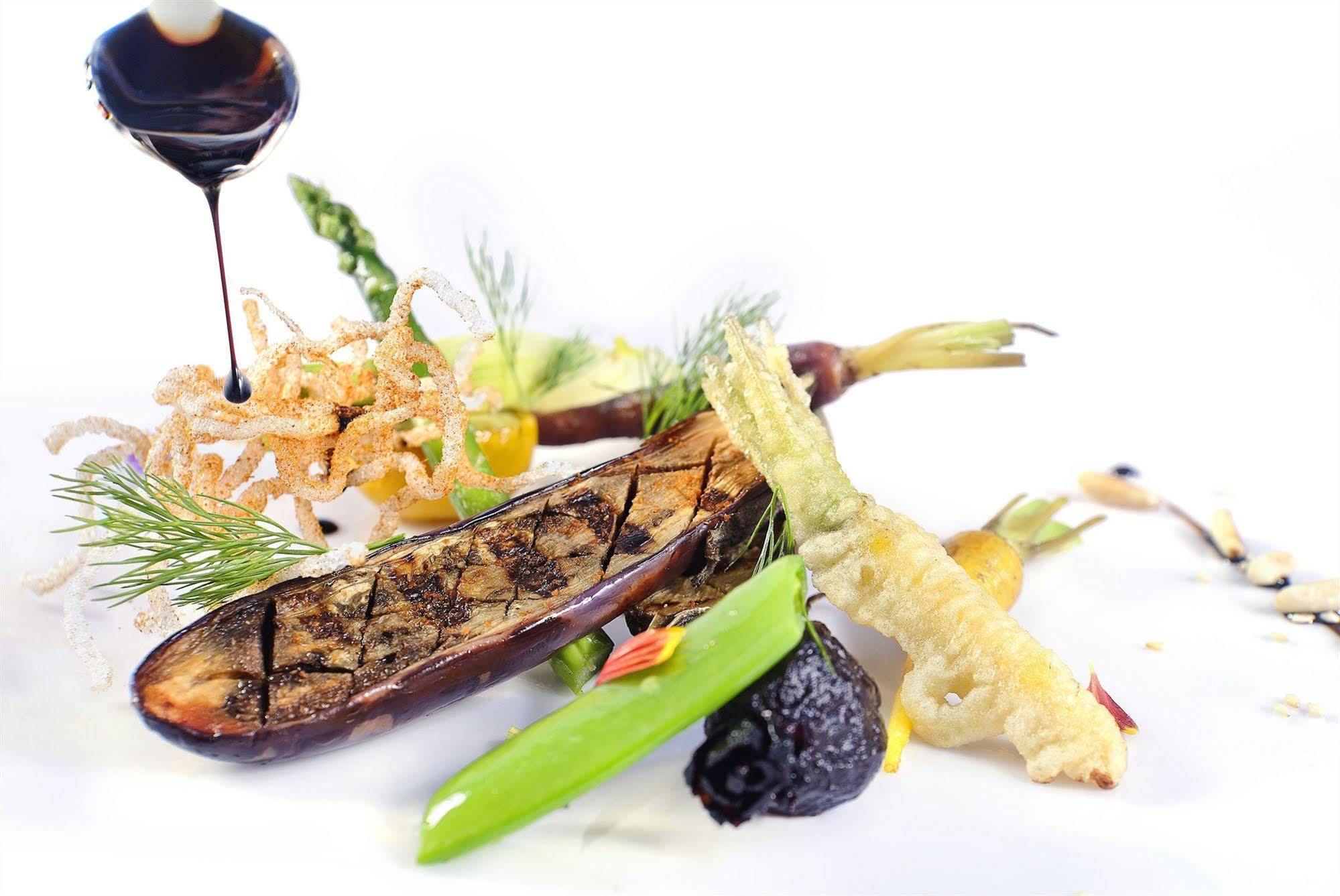 Sun City Hotel - The Gabriel Cairo Exterior foto Balsamic vinegar